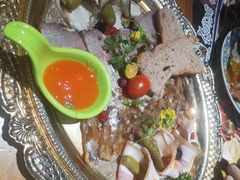 -米德维奇俄式西餐厅(西六道街店)