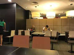 大堂-麦当劳(花桥得来速店)