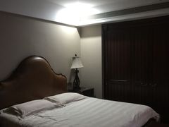 -千岛湖忆湖度假酒店(中心湖景区店)
