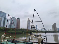 -万绿园