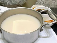 -红鼎豆捞·非遗鲍皇汤火锅(宝丰路店)