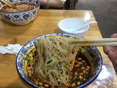 -刘二姐肥肠米粉(总店)