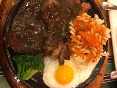 黑胡椒牛排-豪享来牛排·中西简餐(黄河路店)