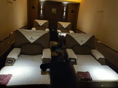 -金色印象·4K影院式足体养生(杨家坪西郊店)
