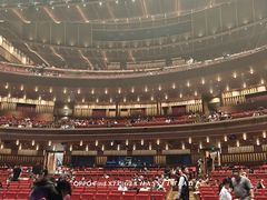 -交通银行前滩31演艺中心