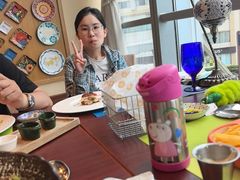 -香格里拉鱼跃地中海西餐厅·牛排披萨