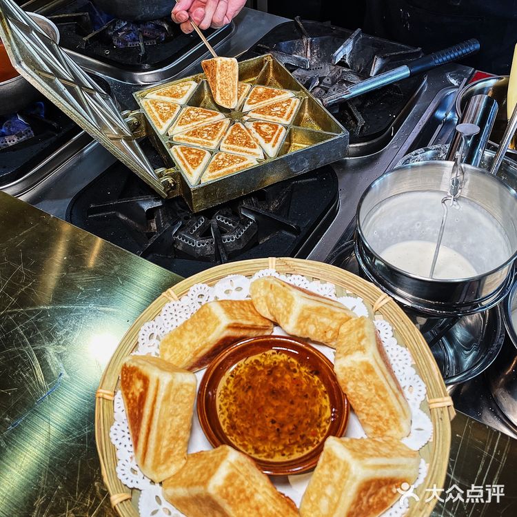 成都美食| 绝了‼️太古里这家江湖菜也太是那味儿了‼️