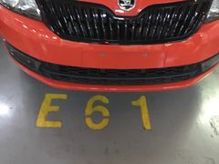 -新世界新丸中心-地下停车场