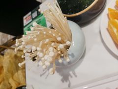 鲜金针菇-潮牛壹号鲜牛肉火锅(世界城广场店)