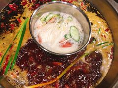 -周幺妹重庆老火锅(银泰城总店)