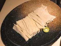 -余欢领鲜火锅(新街口店)