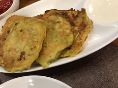 西葫芦饼配酸奶-TUK土耳其餐厅·下午茶(卢湾店)