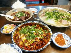 -杨三娘跷脚牛肉(羊子山西路店)