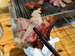 -欢乐牧人蒙古炭烤羊腿(四平路店)