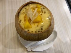 甘露女皇-满记甜品(优客百盛店)