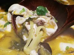 -东家小院金汤酸菜鱼(南阳路店)