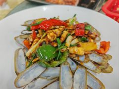-南沙辉记烧鸡·荔枝木炭火吊烧(旧镇店)