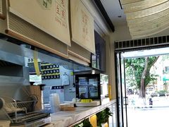 -弄堂咪道-饭香·面香·馄饨香(汇锦广场店)
