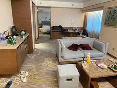 -广州中心皇冠假日酒店