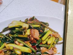 -辛香味烧鱼馆·非遗技艺·排骨红烧肉(光谷医药园店)