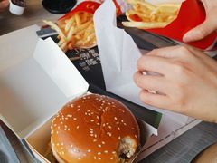 -麦当劳(百荣世贸商城店)