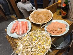 -肖肖酸萝卜鱼火锅(总店)