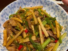 -魏铭鱼头捞饭(晋阳路店)