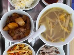 -爱的果实月嫂育婴师(世纪东方店)