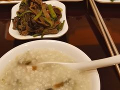 -白金汉爵大酒店-24小时餐厅
