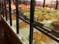 -皇冠 · 玛莉奥(丽江店)