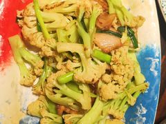 -粤·向群饭店(麓景路店)