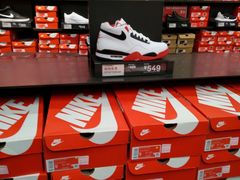-NIKE上海青浦优选体验店
