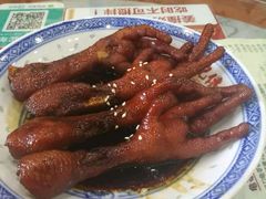 秘制酱鸡爪-赵记传承特色牛奶甜品(泉城广场店)