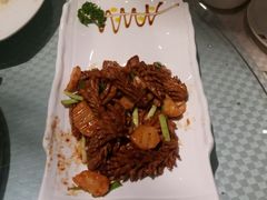 爆炒腰花-闫府私房菜·百年鲁菜(恒隆店)