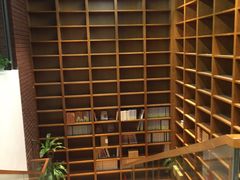 -外研书店(北京外国语大学西校区北外国际大厦店)