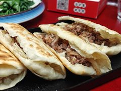 -高玛纳驴肉火烧(一世界店)