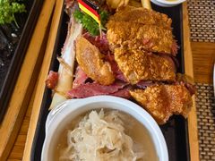 -柏斯图德国餐吧(馆陶路德国风情街店)