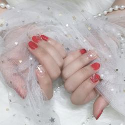 -吉吉靓甲美睫