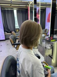 -藤野造型烫发染发