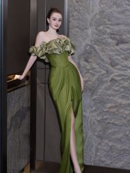-艾米丽婚纱礼服
