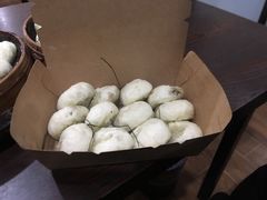 -舒小笼松针小笼包