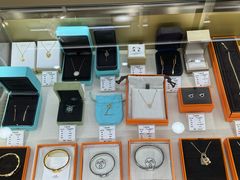 -109度二手奢侈品手表包包珠宝回收(新天地店)