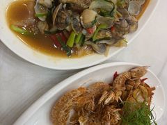 -覃记海鲜美食餐厅