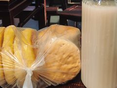 -蓝田九大碗民俗食府(蓝田店)