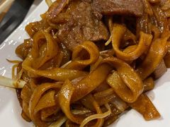 干炒牛河-稻香酒家·34年老字号·港式粤菜(汉街店)