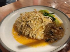 招牌蟹黄金拌面-姚面记·海派家常菜(恒基名人购物中心店)