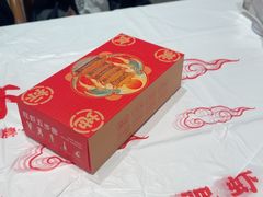 -肥肥虾庄·金牌油焖大虾(汉口城市广场店)
