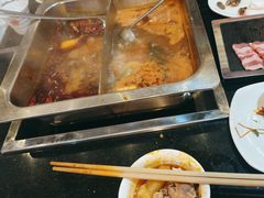 -百年川椒重庆老火锅(光谷店)