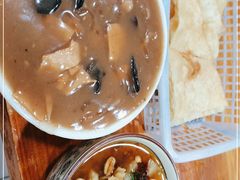 -逍遥镇刘相五胡辣汤豆沫馆(康复中街店)