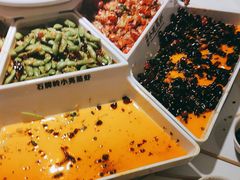 -石牌岭小亮蒸虾•湖北老字号(左岭店)